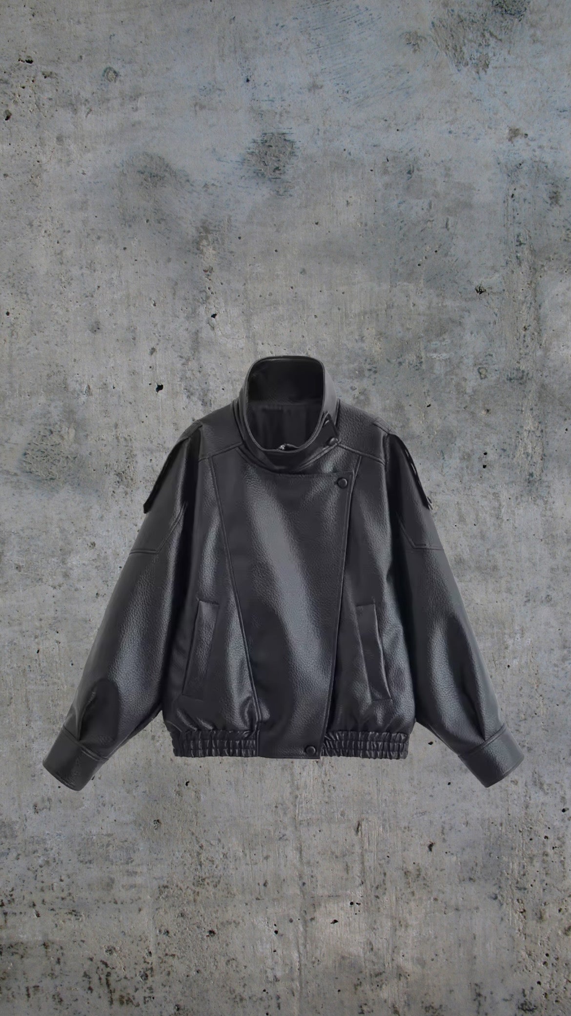 Model Off-Duty Leather Jacket