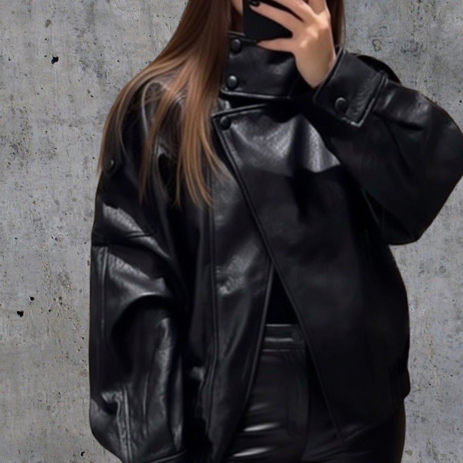 The Off-Duty Model Leather Jacket