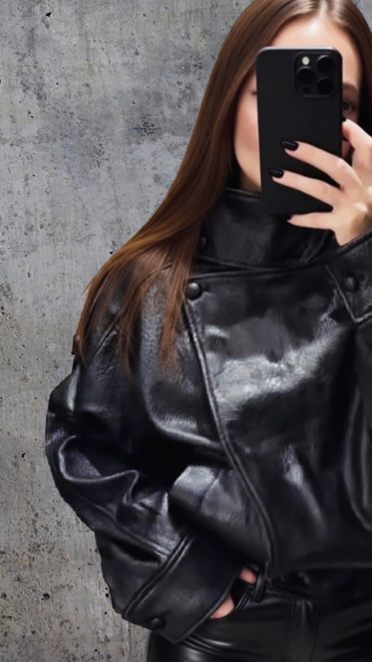 The Off-Duty Model Leather Jacket